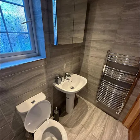 Gatwick Cosy Apartment Crawley  Esterno foto