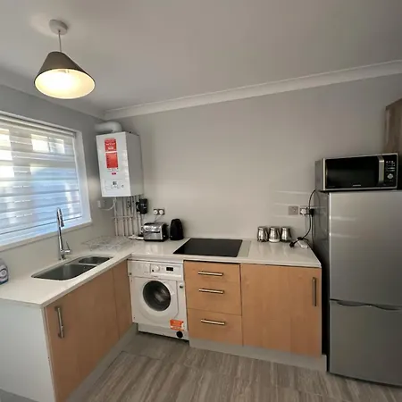Gatwick Cosy Apartment Crawley  Esterno foto